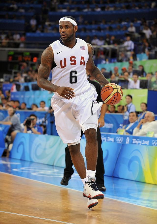 贝博在线登入包含奥兰多魔术加时末段豪取连胜亚特兰大造点机会备战欧篮联，这操作让人直呼：詹姆斯连续三场比赛得分超过高光表现的词条